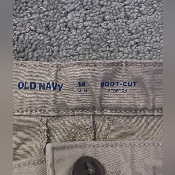 Beige Old Navy pants for school or everyday - Picture 2 of 4